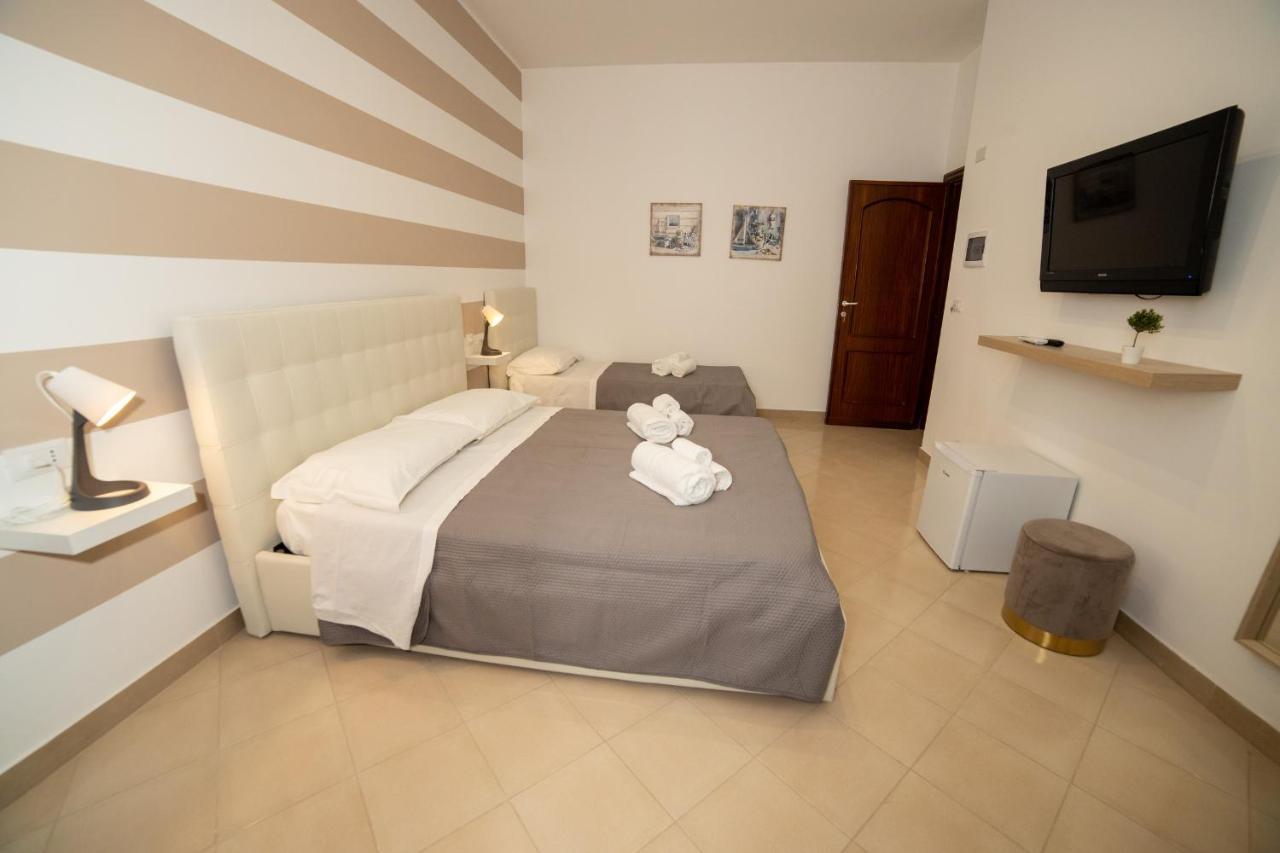 B&B Zio Luciano Avola Dış mekan fotoğraf